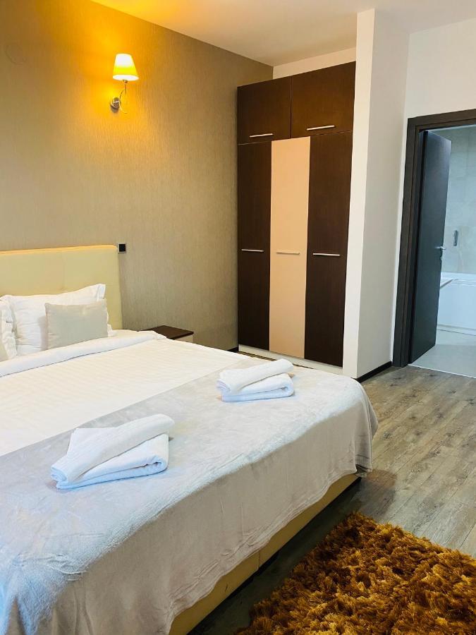 Silver Mountain C24 Royal Poiana Brasov Quarto foto